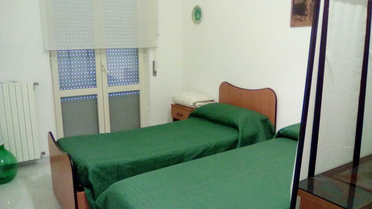 Casa Paradiso Brindisi Bagian luar foto